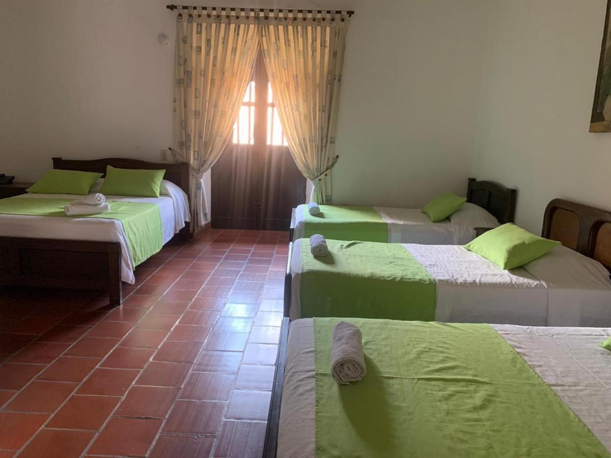 Hotel Las Nieves Хирон Экстерьер фото