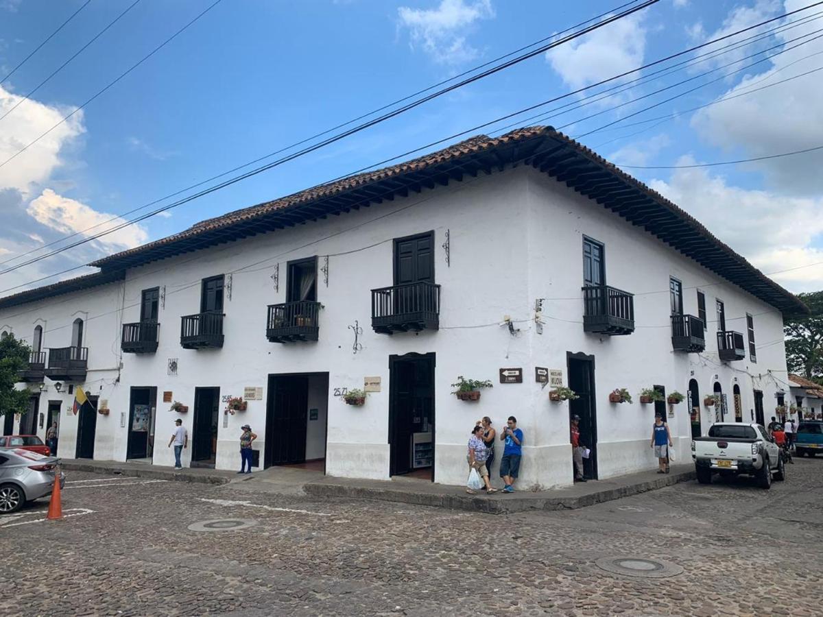Hotel Las Nieves Хирон Экстерьер фото